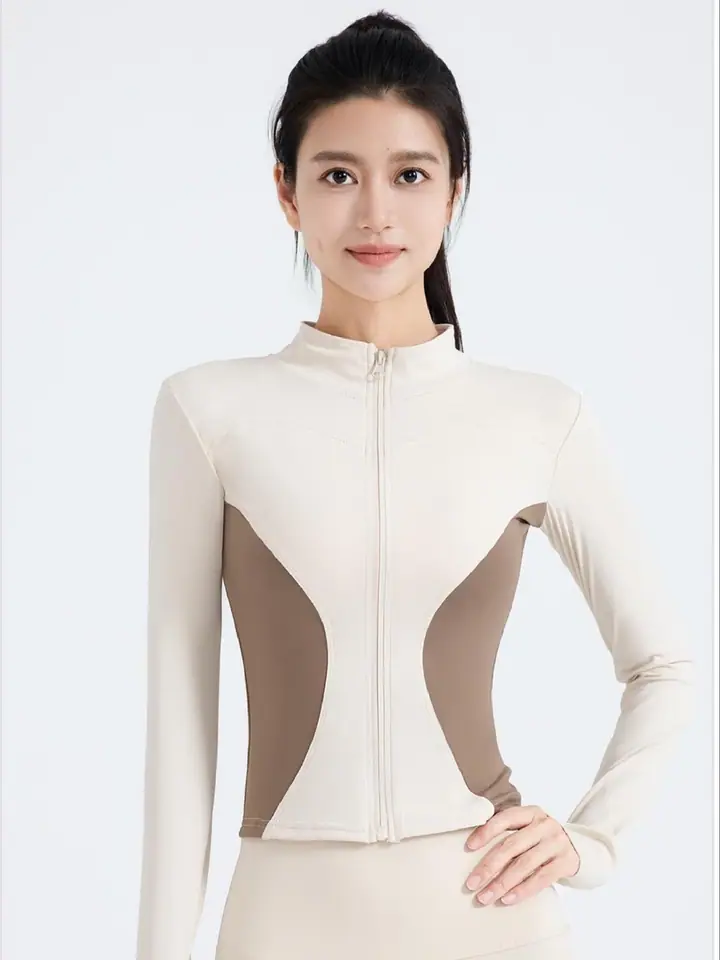 Colourblock zip jacket — custom activewear made by Eliian